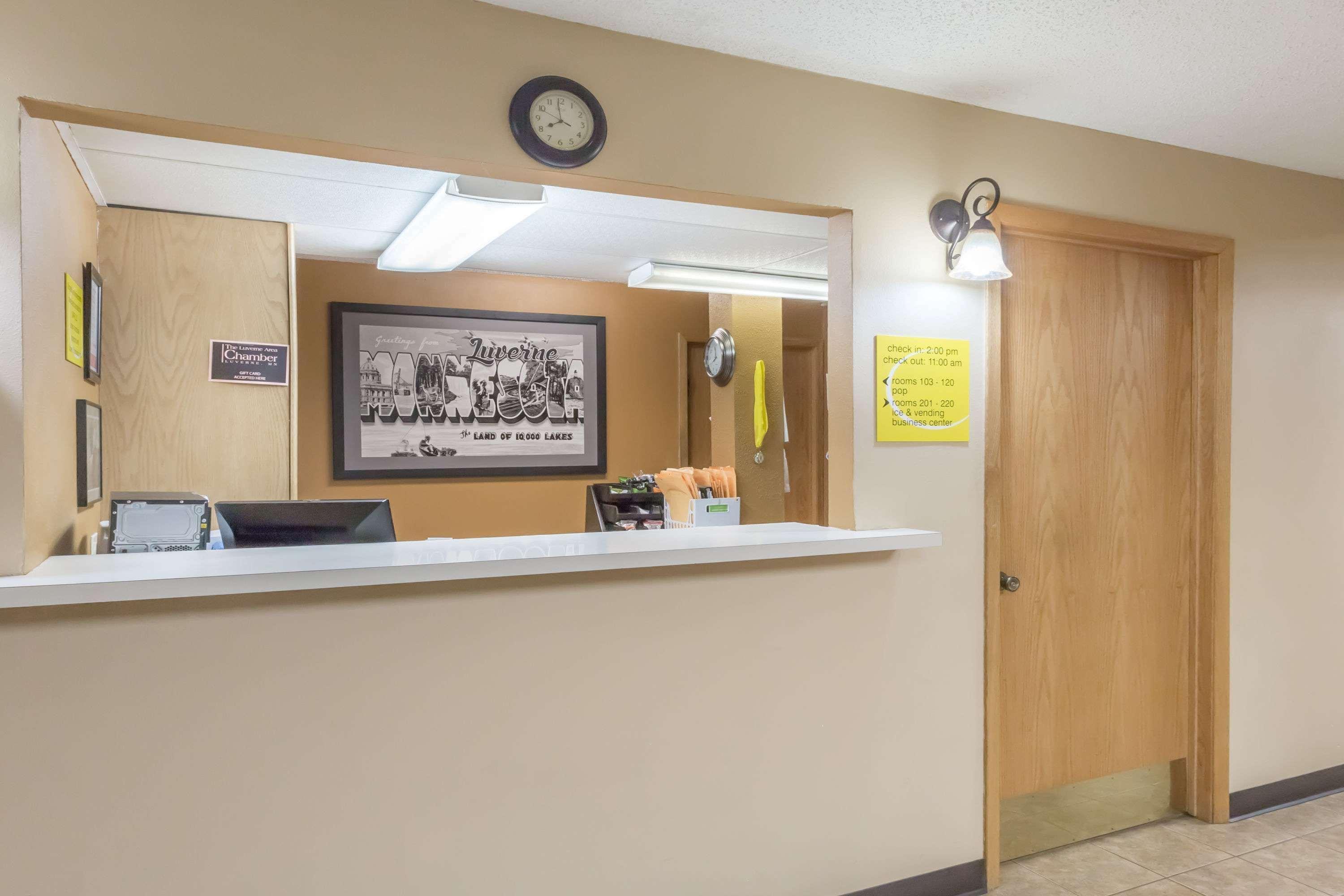 Super 8 By Wyndham Luverne Exterior foto